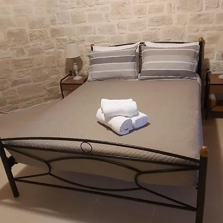 Vasiliki Villa *
